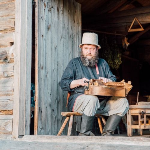 Туристическая деревня "Мандроги"