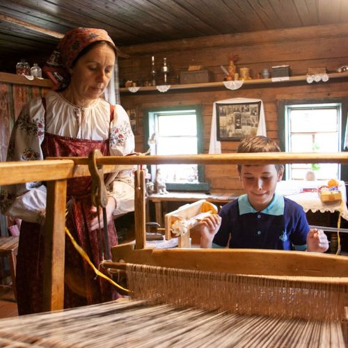 Туристическая деревня "Мандроги"